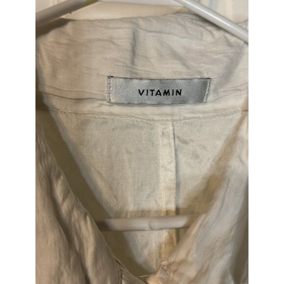 Vitamin Women's Wrinkled White Button-Up Shirt XL - Picture 3 of 5